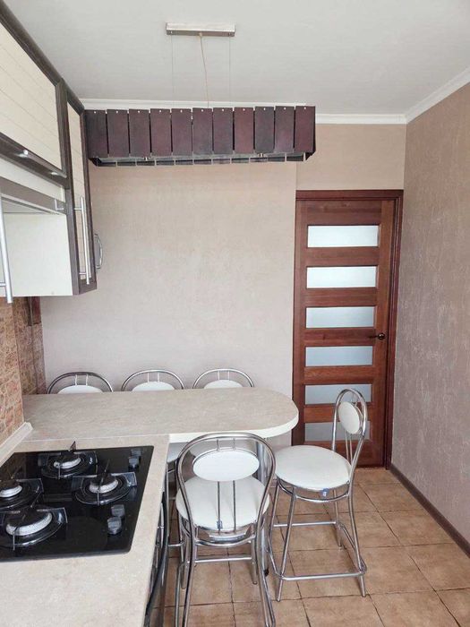 Продам 2к квартиру с ремонтом р-н Левобережного 3 Березинка ТЦ Караван
