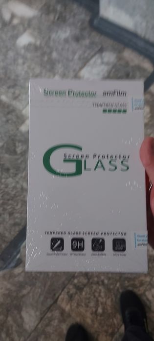 Захисне скло для 7 дюймових планшетів і магнітол.2 штуки у упаковці