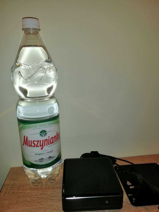 Komputer NUC miniPC microPC, znikomy pobór mocy