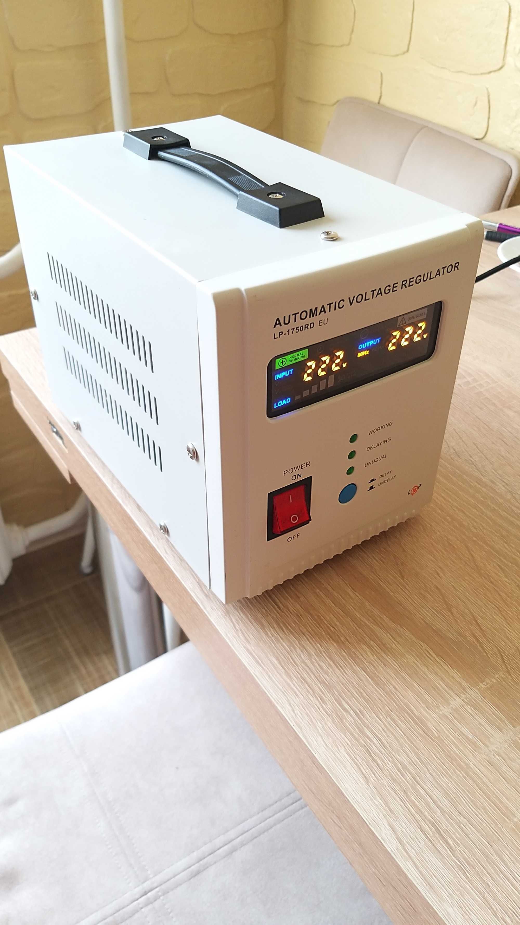 Стабілізатор напруги LogicPower LP-1750RD EU