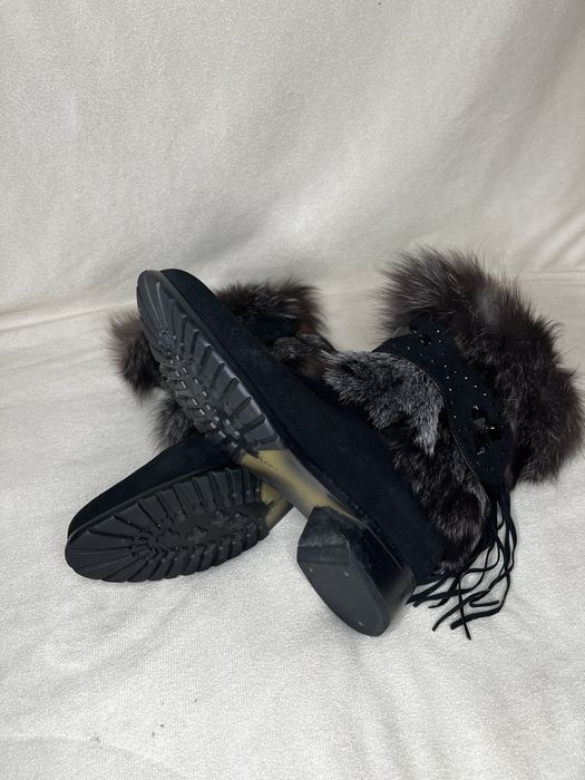 Жіноче зимове взуття