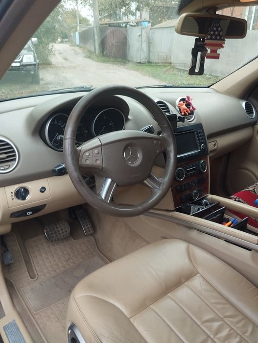 Продам Мерседес Ml320 W 164