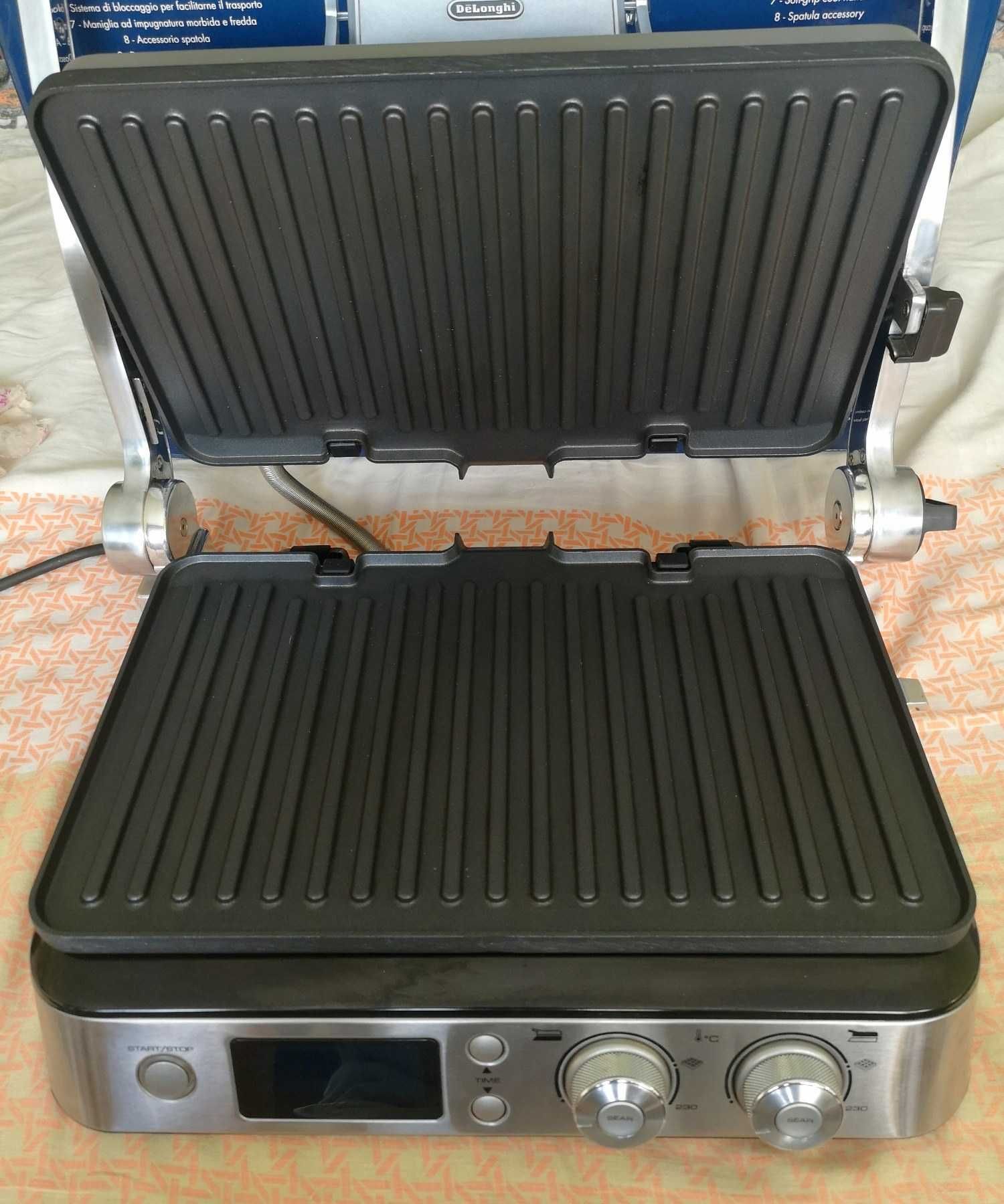 Гриль-барбекю 3 в 1 Delonghi MultiGrill CGH1030D