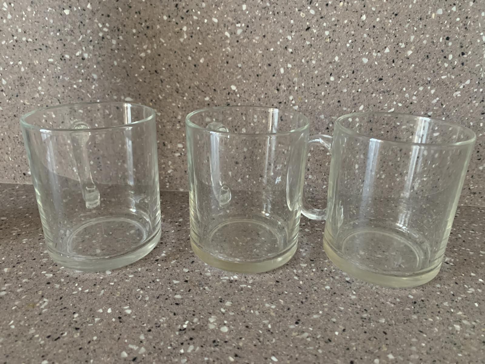 Чашки керамічні скляні різні