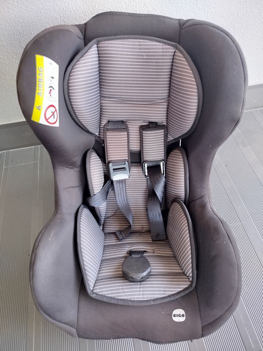 Cadeira auto.       N