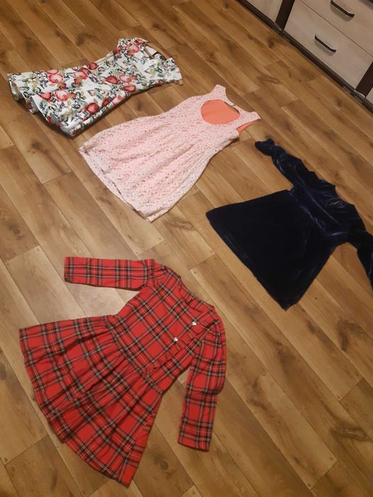 Paka ubrań dla dziewczynki od 128 140