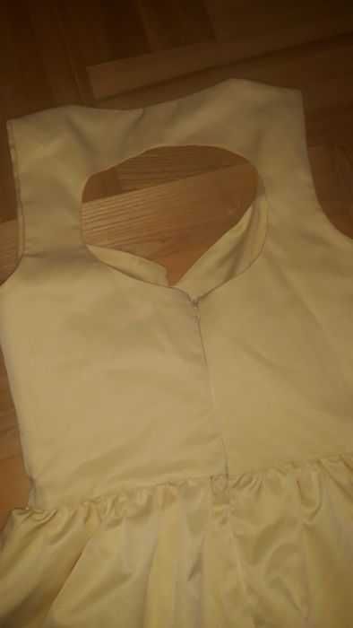 Sukienka cocomore s xs wizytowa wycięcie na plecach zolta wanilia