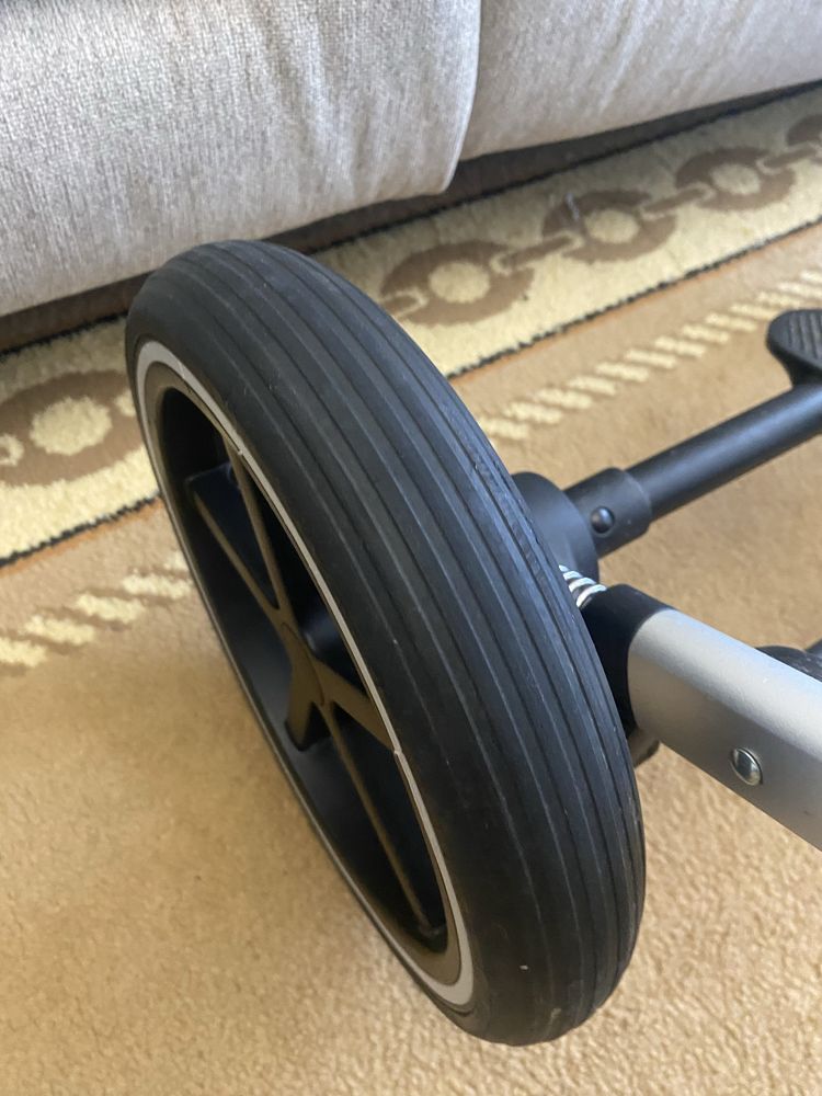 Conjunto cadeira Balios S + Ovo reclinavel Cybex