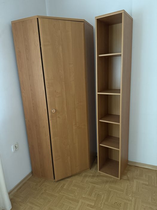 Meble do pokoju szafa i biurko