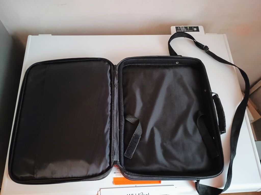 Torba na laptopa