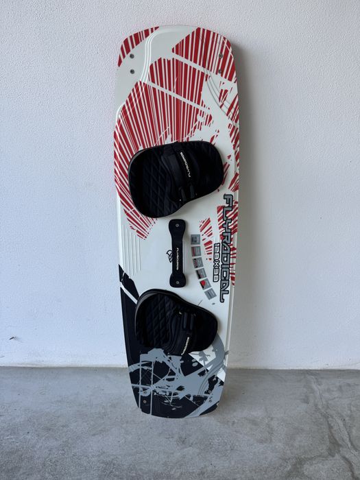 Prancha Kitesurf Flyboards 128x38