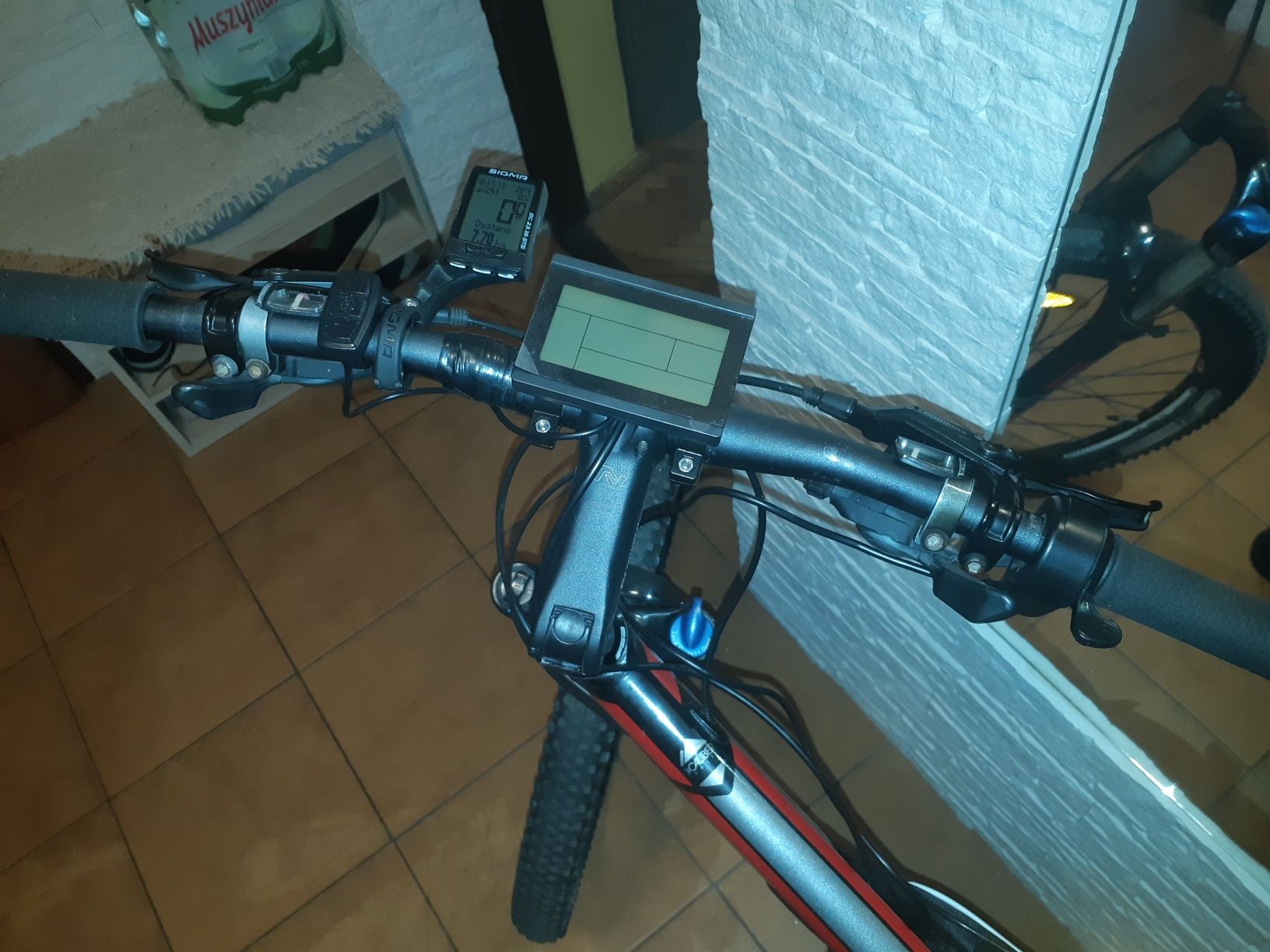 Rower trek 29 elektryk sterownik KT60  bateria 16s9p