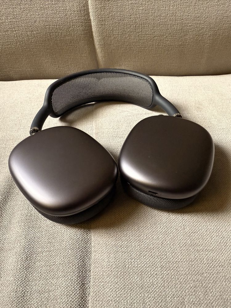 AirPods Max - jak nowe