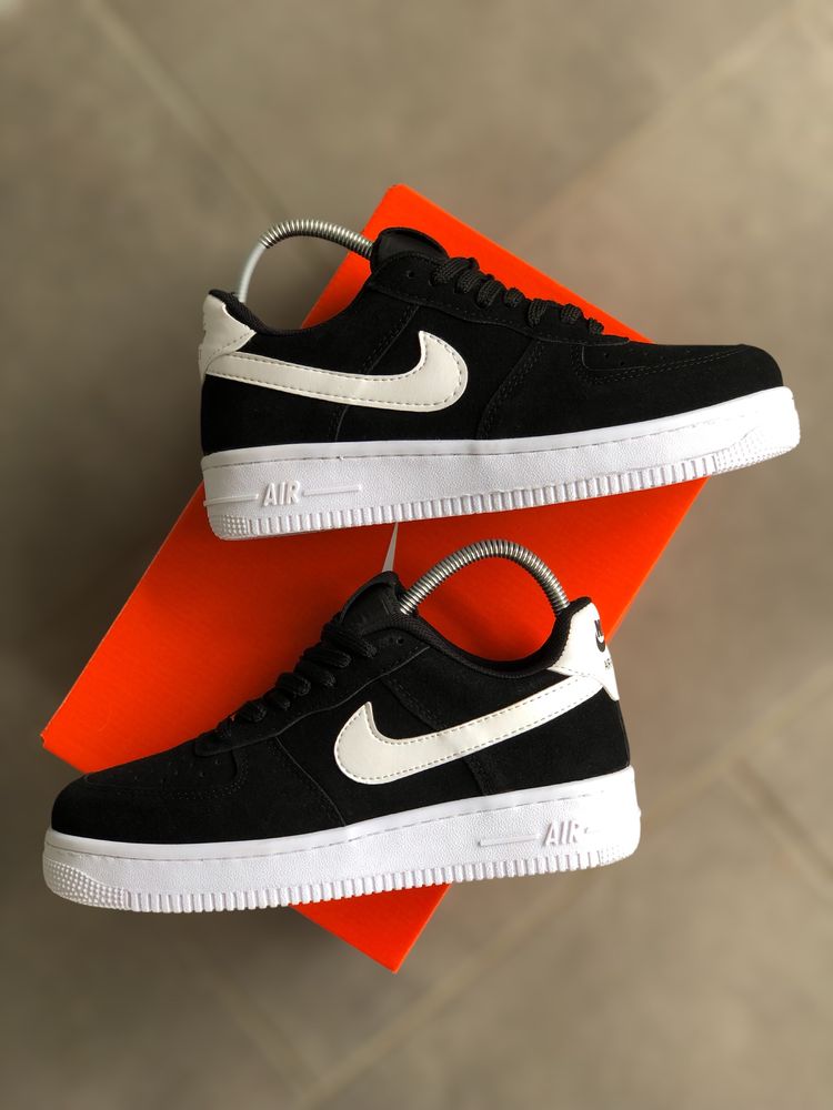 Кросівки чоловічі nike air force 1