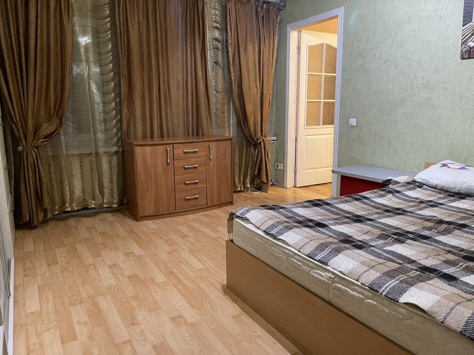 Сдам 2х ком квартиру Самый центр