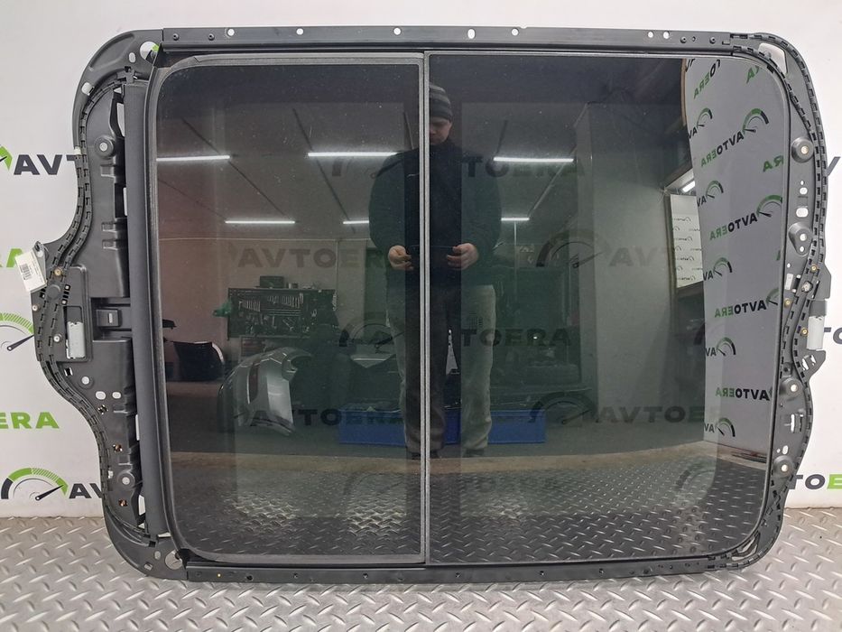 Панорама AUDI Q3 8U 15-18 8U0877071