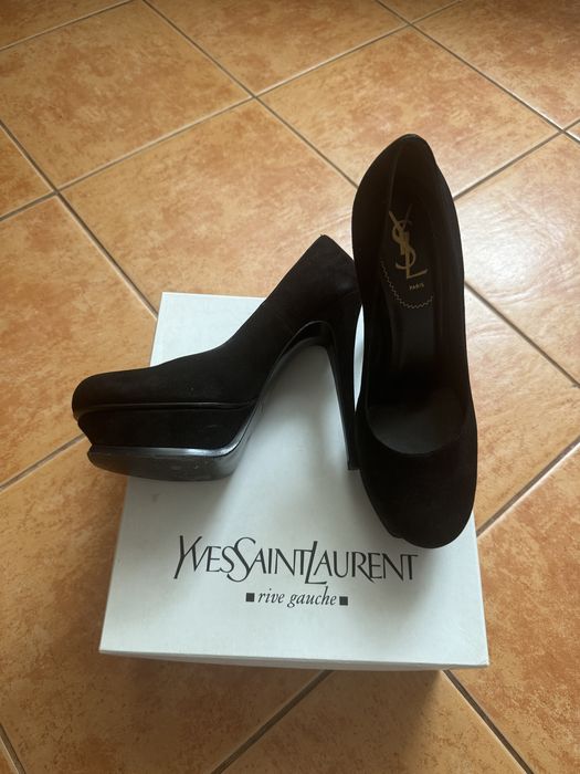 Yves Saint Laurent оригінал замшеві туфлі на високому каблуку