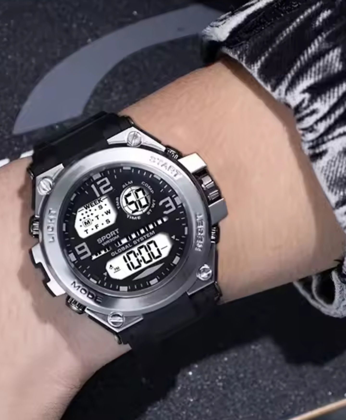 Zegarek Digital Led Wr30 Srebrny