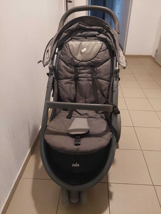 Wózek Joie spacerowy składany
