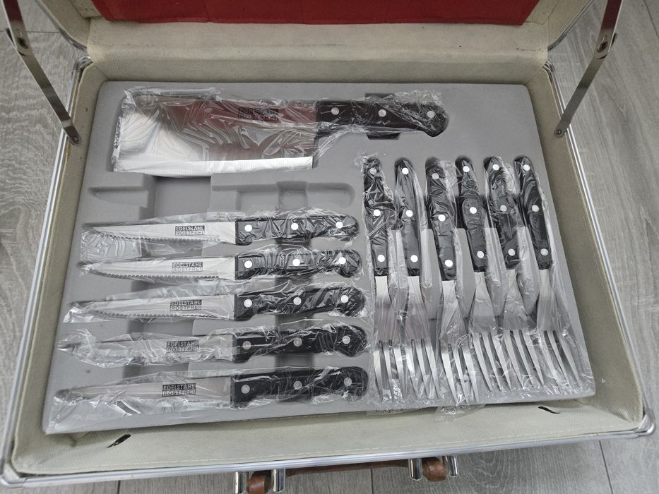 Sztućce Komplet Edelstahl Rostfrei walizka