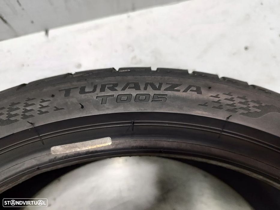 2 pneus semi novos 215-40r18 bridgestone - oferta dos portes