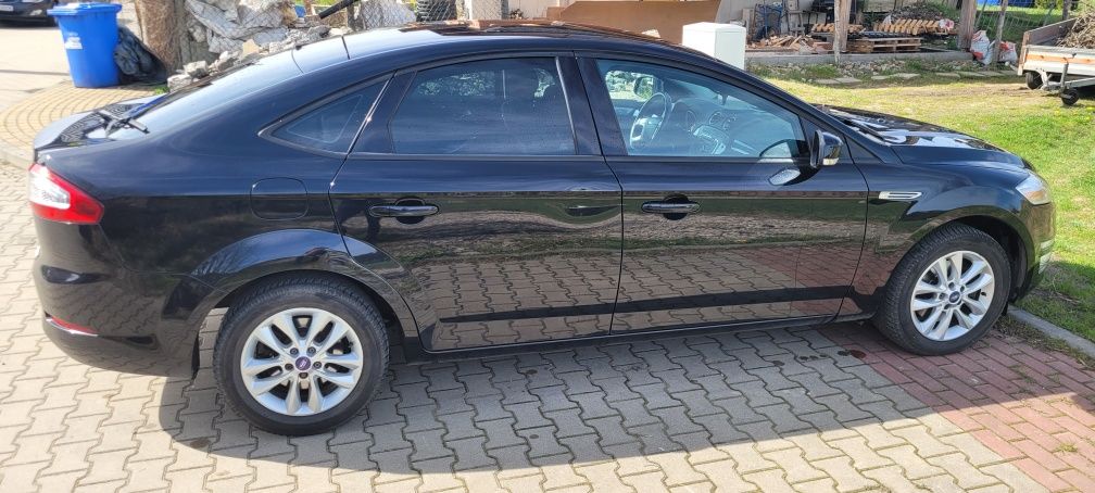 Ford Mondeo 2012 NISKI PRZEBIEG