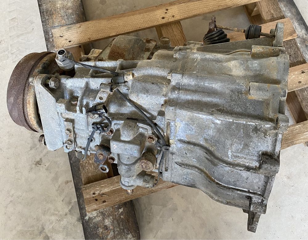 Mitsubishi Canter 3.0 4M42 Caixa
