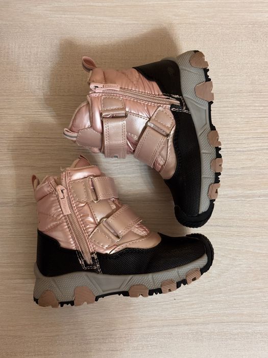 Зимові дитячі черевики 26 розмір зимние сапожки детские