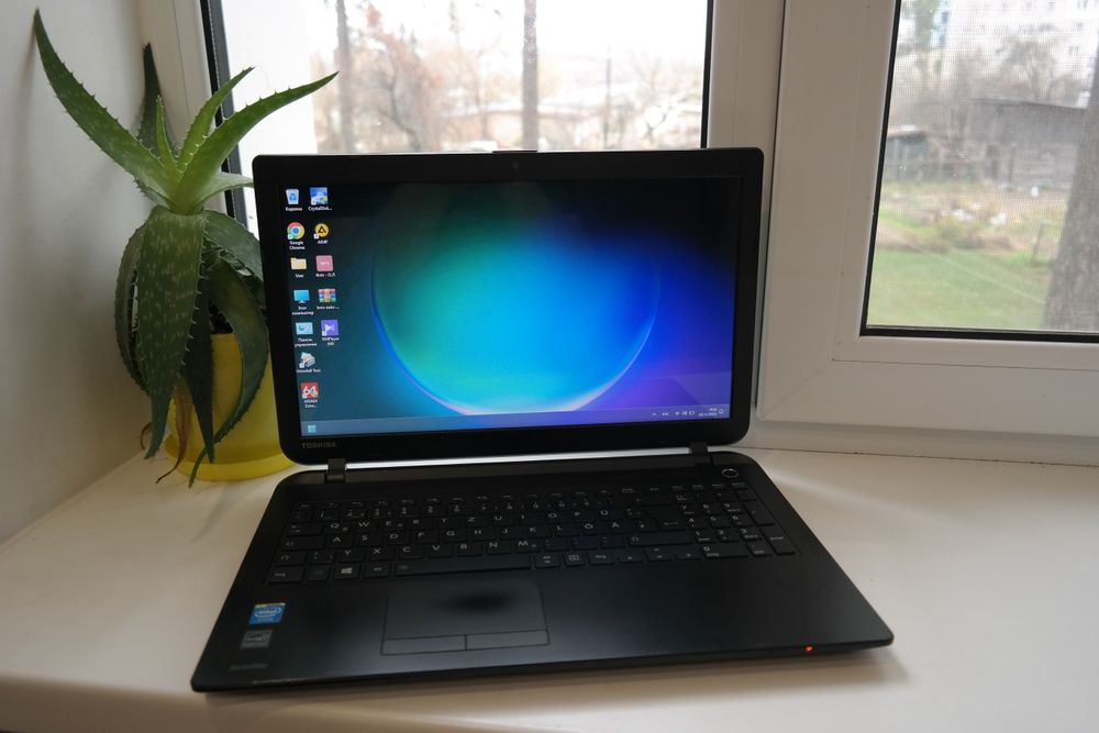 Ноутбук Toshiba C50B