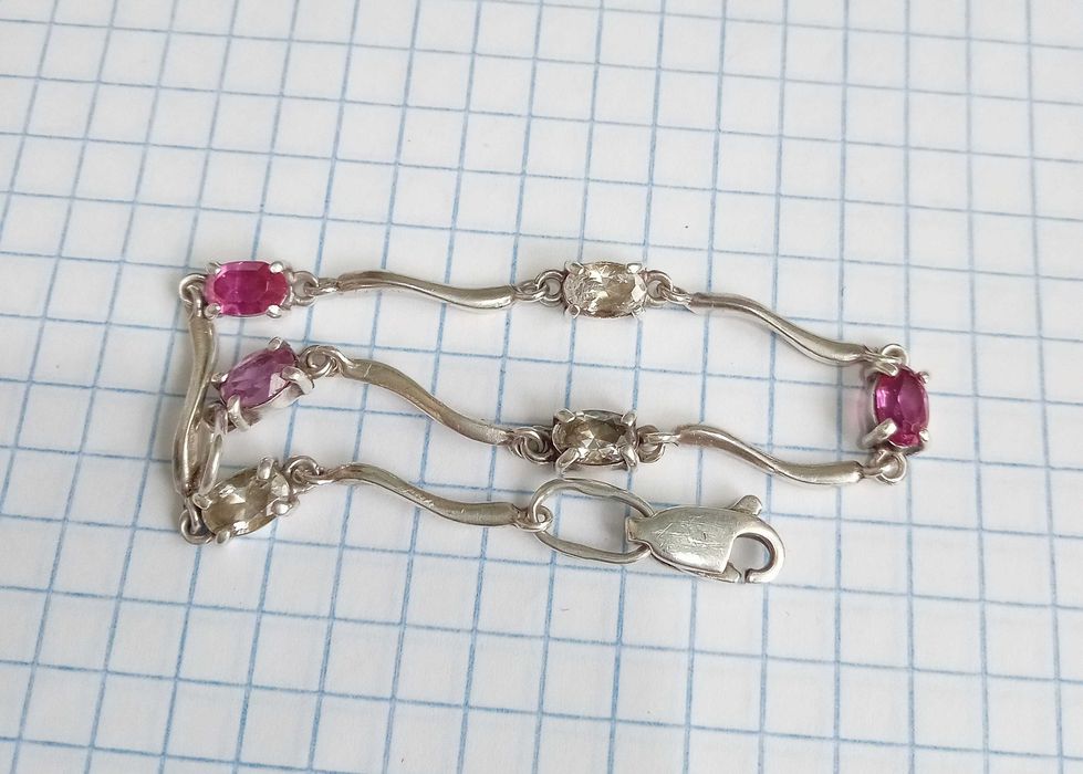 Браслет з каменями. Срібло 925 проба, розмір 19 см