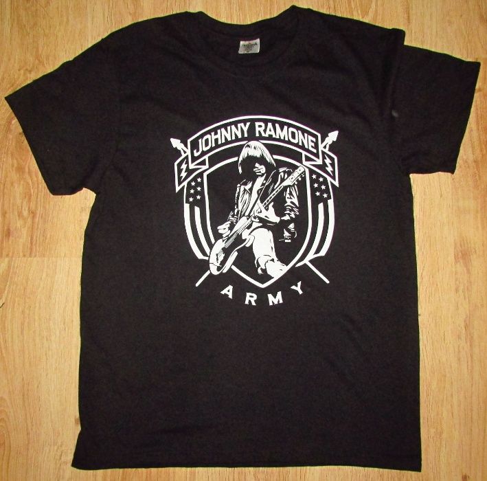 Ramones / The Clash / Buzzcocks / Sex Pistols - T-shirt - Nova