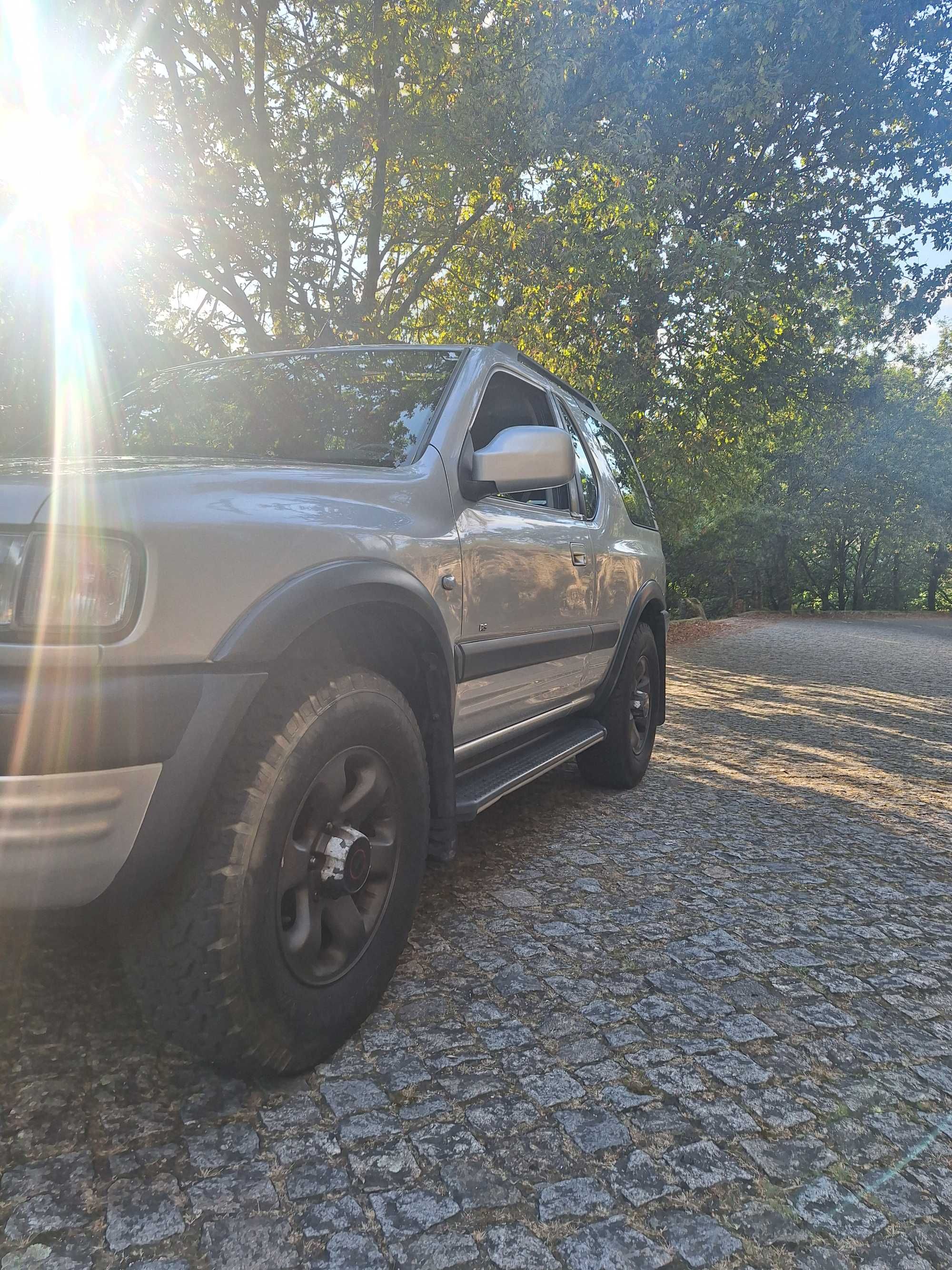 Opel frontera hard top
