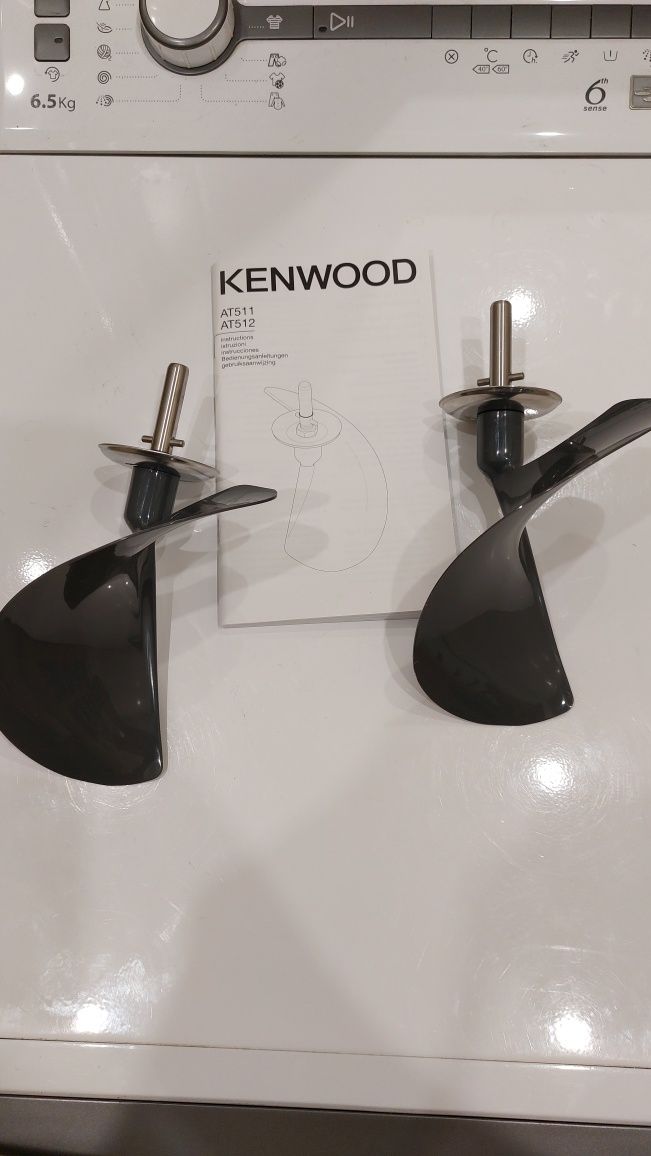 Насадка для суфле Kenwood AT 511 , гибкий взбиватель