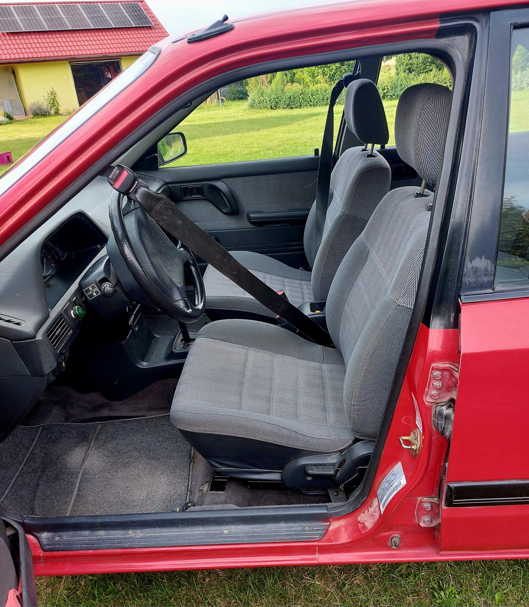 Mazda 323 wersja amerykańska