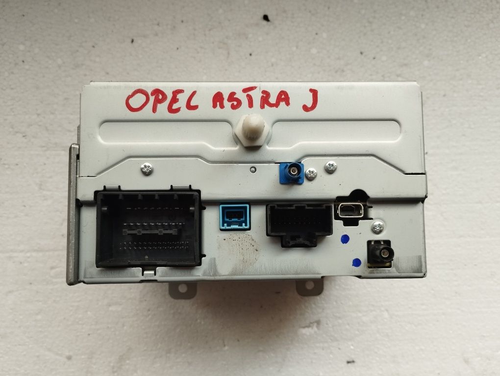 Opel Astra J Radio CD , navi .