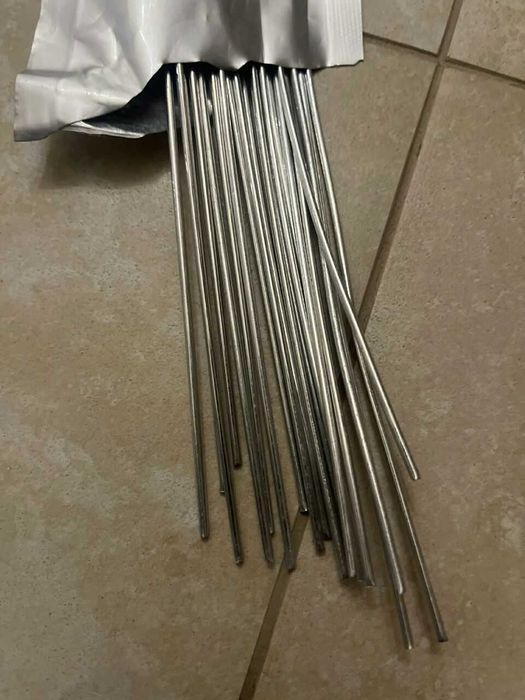 Припой для сварки , пайки алюминия и меди с флюсом для ремонтов и т.д.