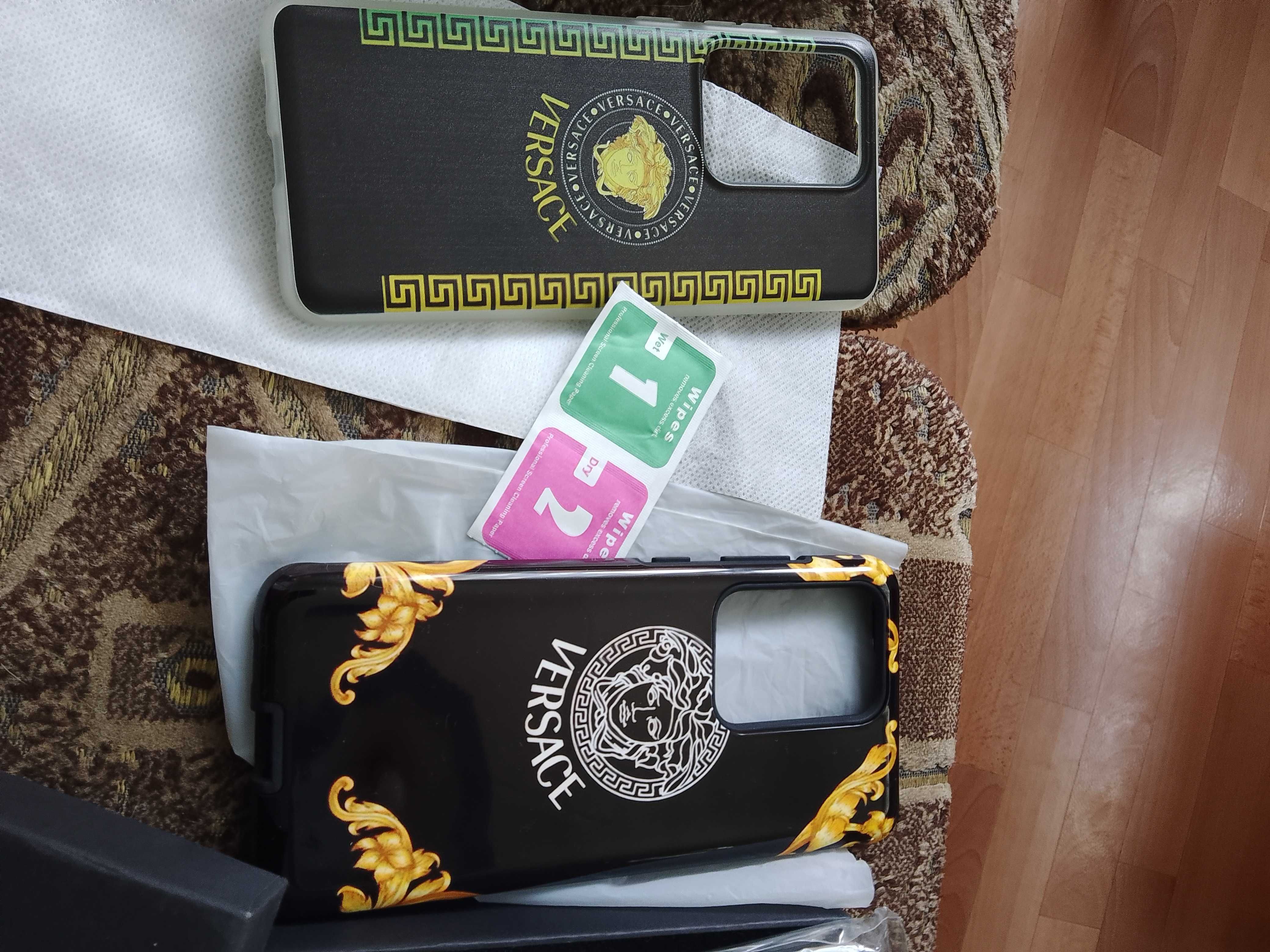 Чехлы Supreme и Versace для телефона Iphone XSMaX, Samsung Galaxy S20U