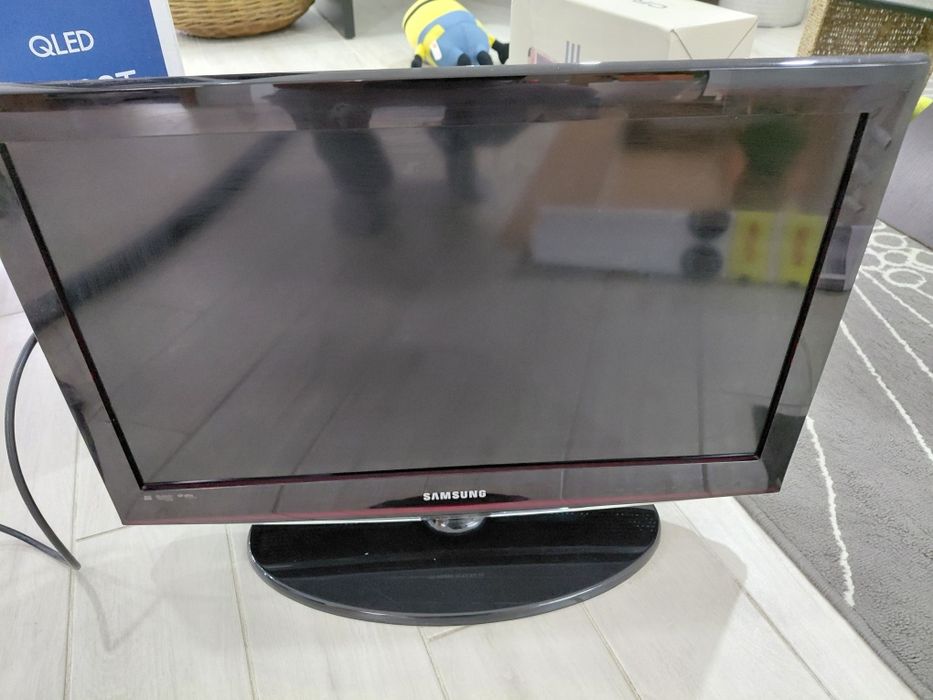 Televisao em bom estado barata