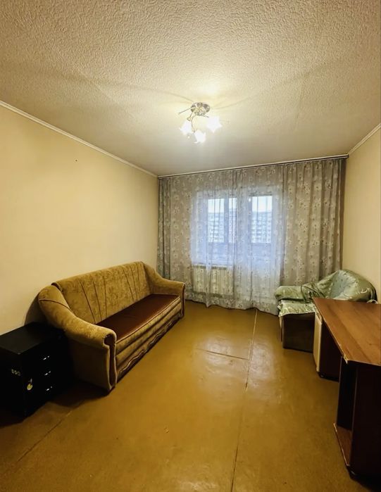 3 кімнати метро Героїв Дніпра Програми+