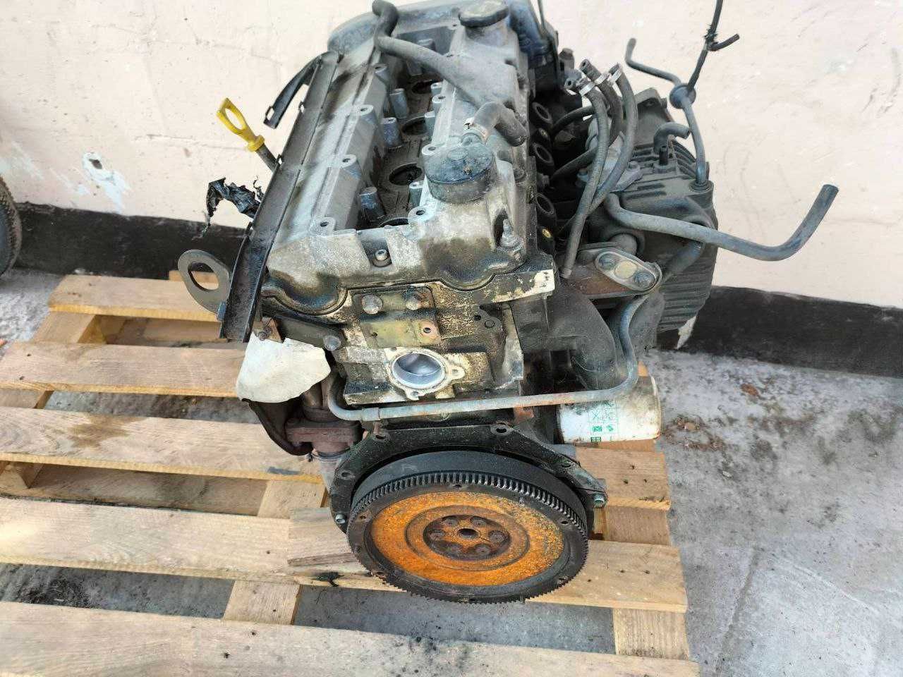 Двигун Ford Galaxy 2.3 16v DOHC (145ps)