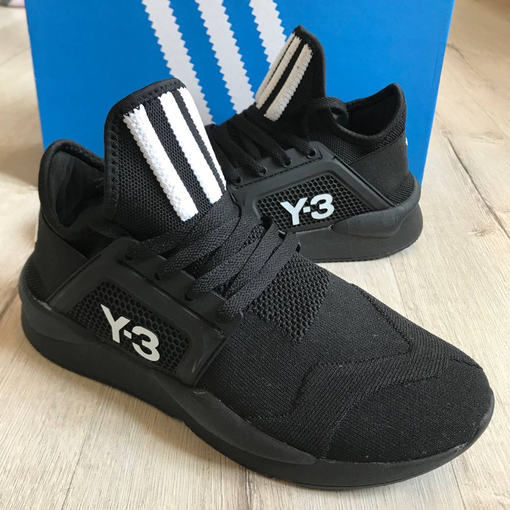 Чоловічі кросівки. Мужские кроссовки Adidas Y-3.