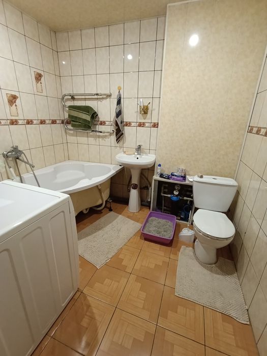 3 кімн квартира в центрі 79,4м2