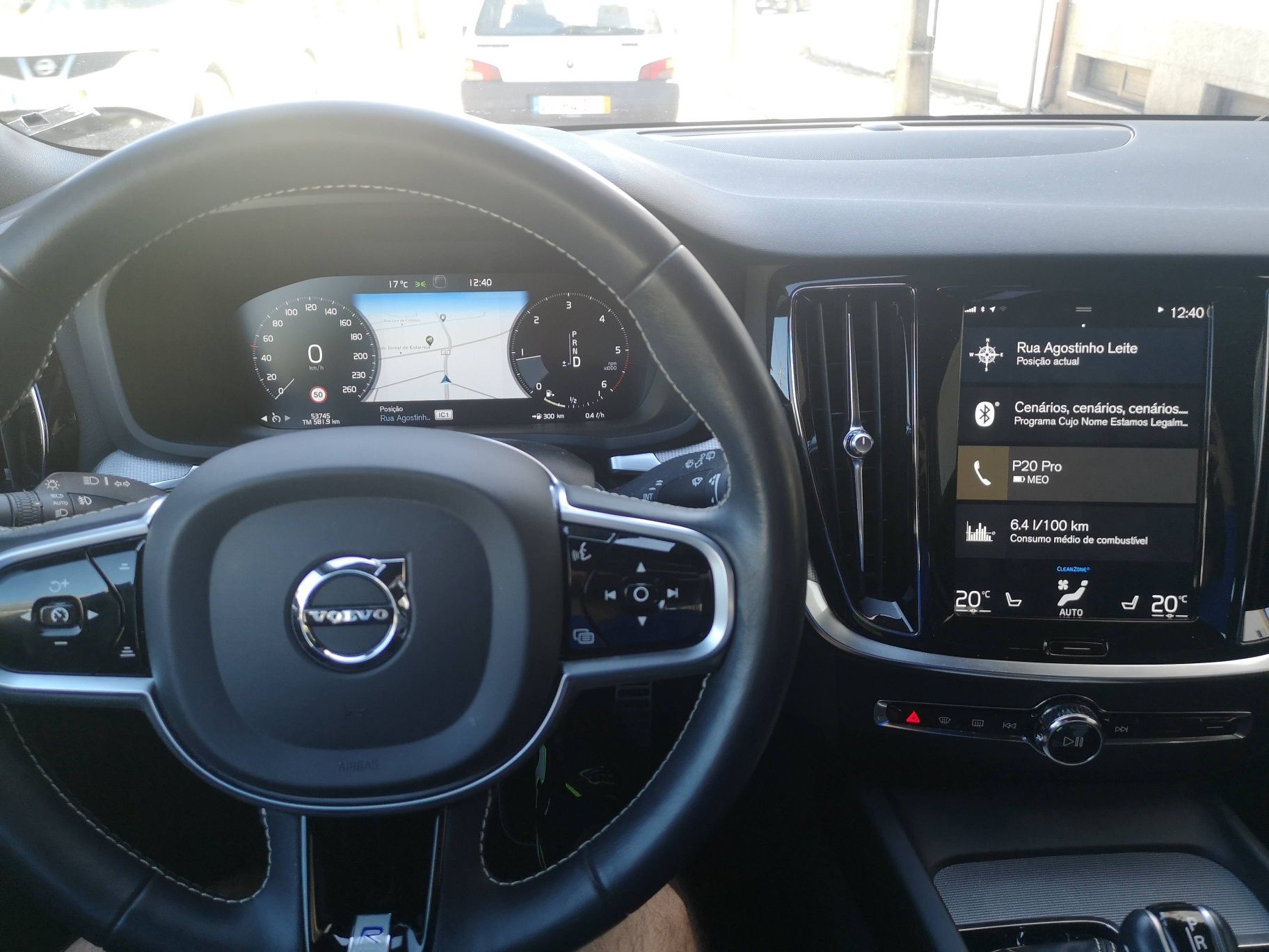 Volvo V60 D4 R-Design 2.0