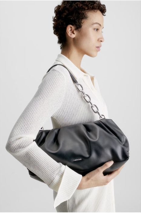 Оригінальна сумка Calvin Klein EO Soft Shoulder Bag