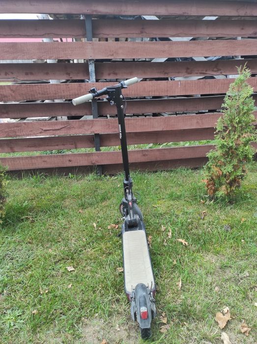 Продам електросамокат