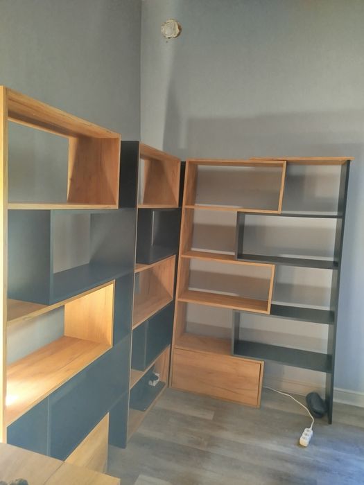 Regały biblioteczka wysuwana 3 sztuki