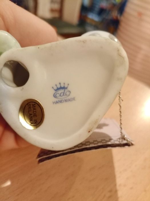 Boneco de porcelana feito á mão