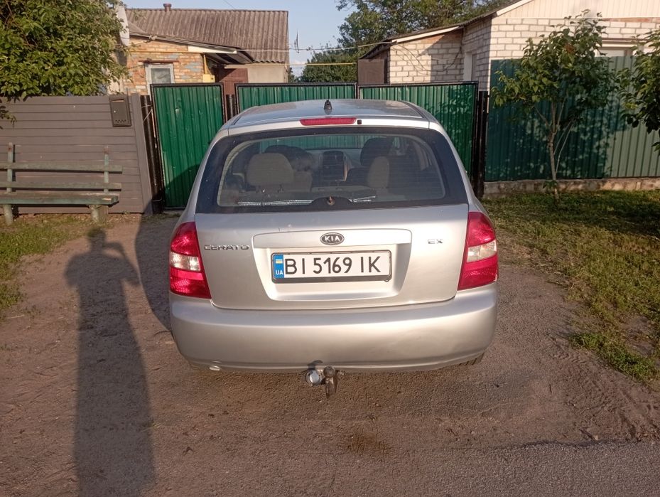 Kia cerato продам