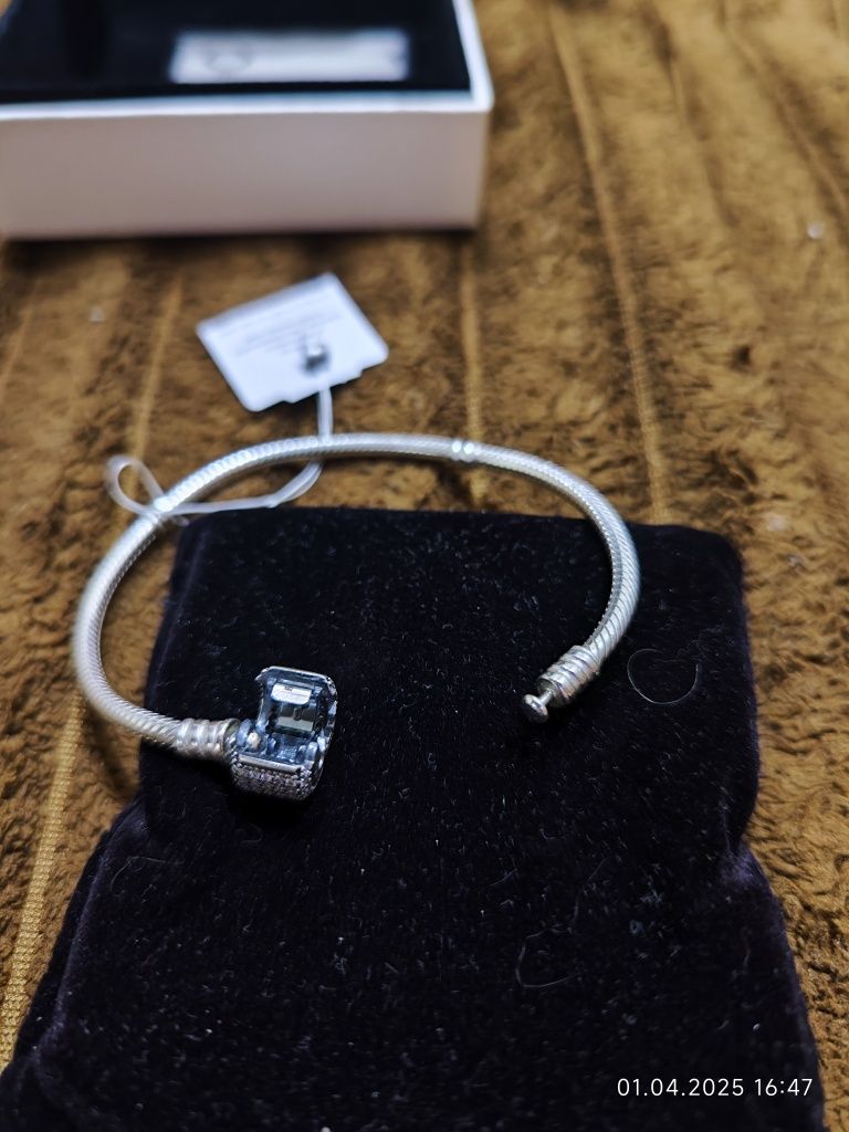 Новий браслет pandora