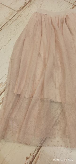 Tiulowa spódnica beżowa Reserved 134 bdb+